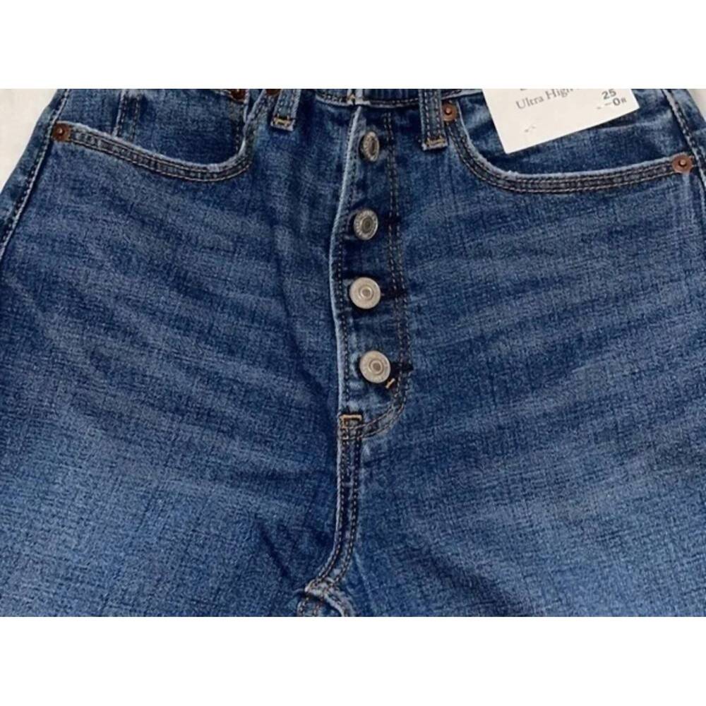 NEW ABERCROMBIE & FITCH women's ultra high rise ankle straight jeans - regular i - Picture 2 of 6